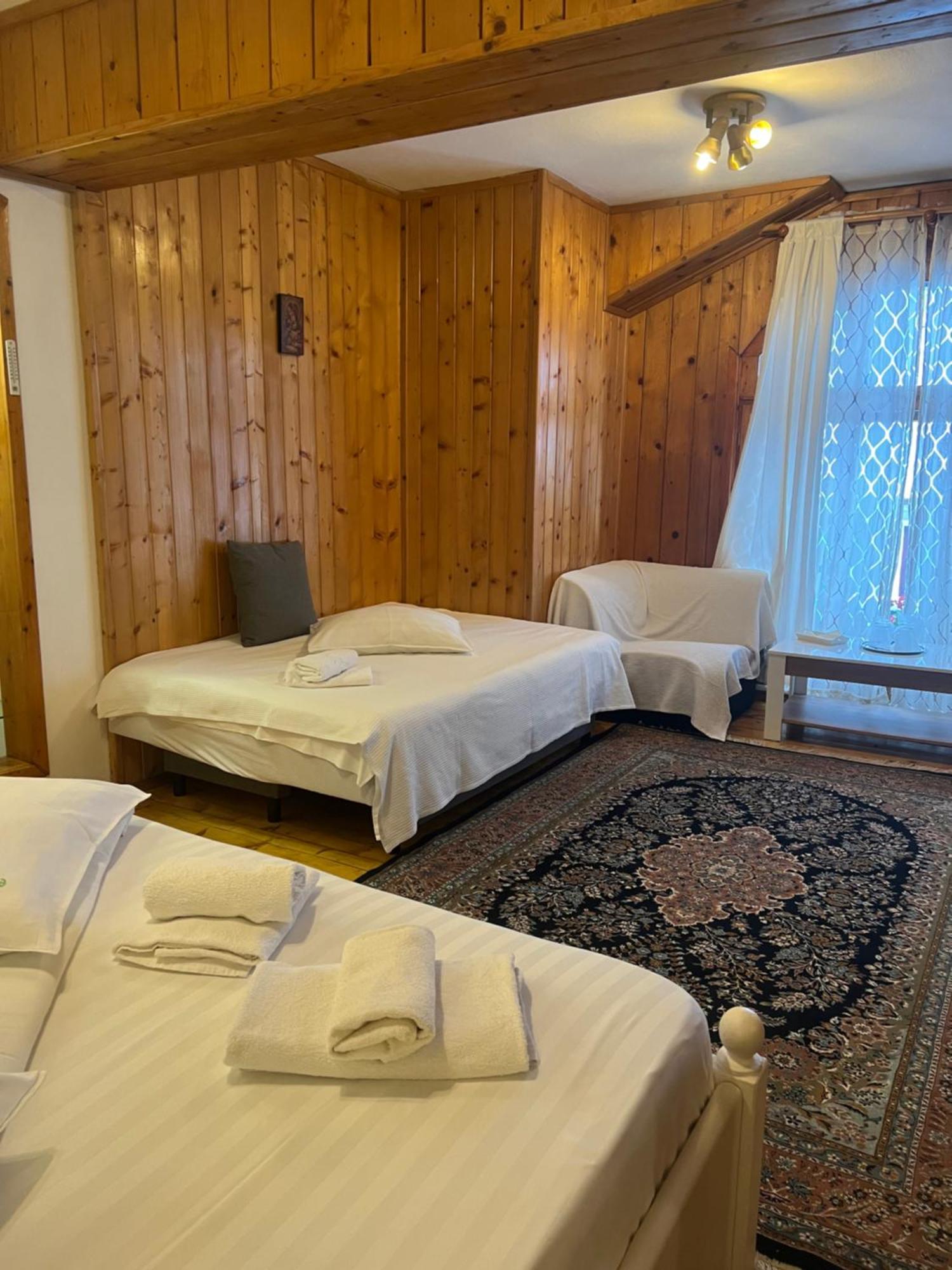 Rem'S Pension Rîşnov Exteriér fotografie