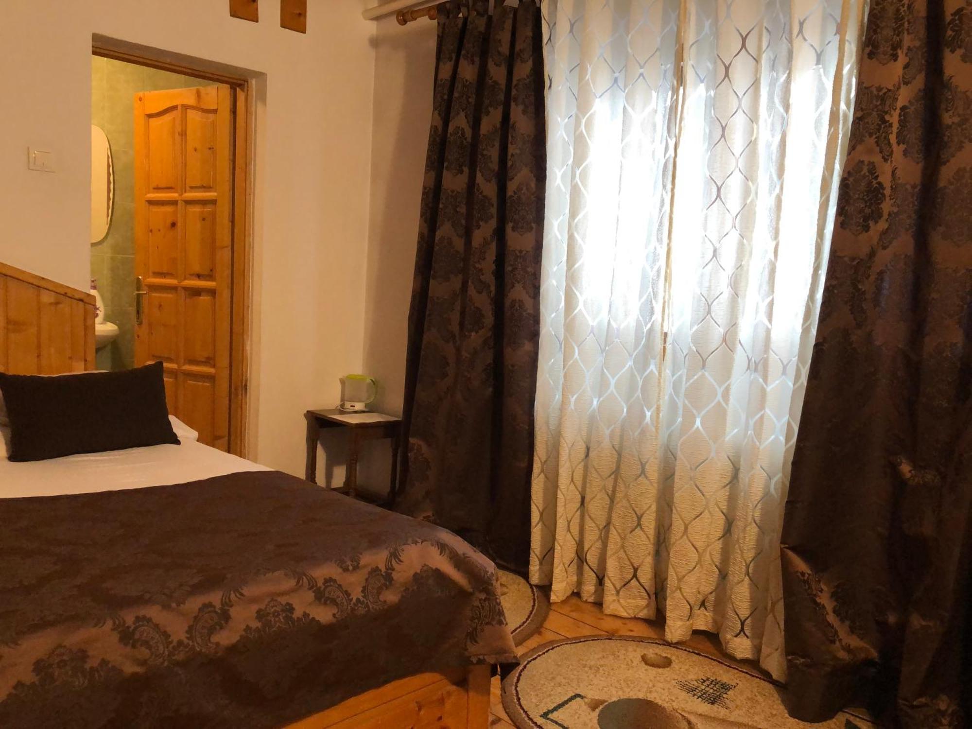 Rem'S Pension Rîşnov Exteriér fotografie